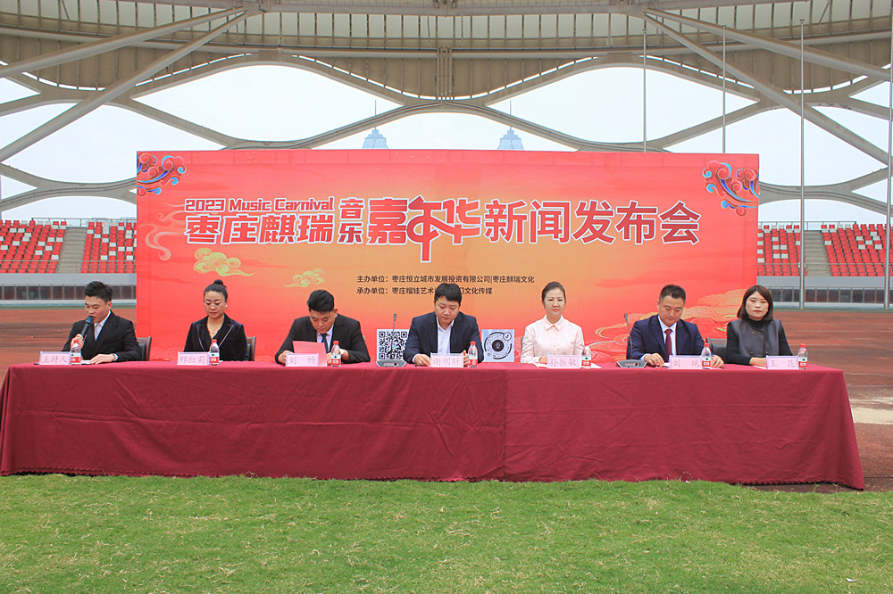 ���l(f��)�������_��11��4�� ���f��ӭ���������������Aʢ���ݳ���